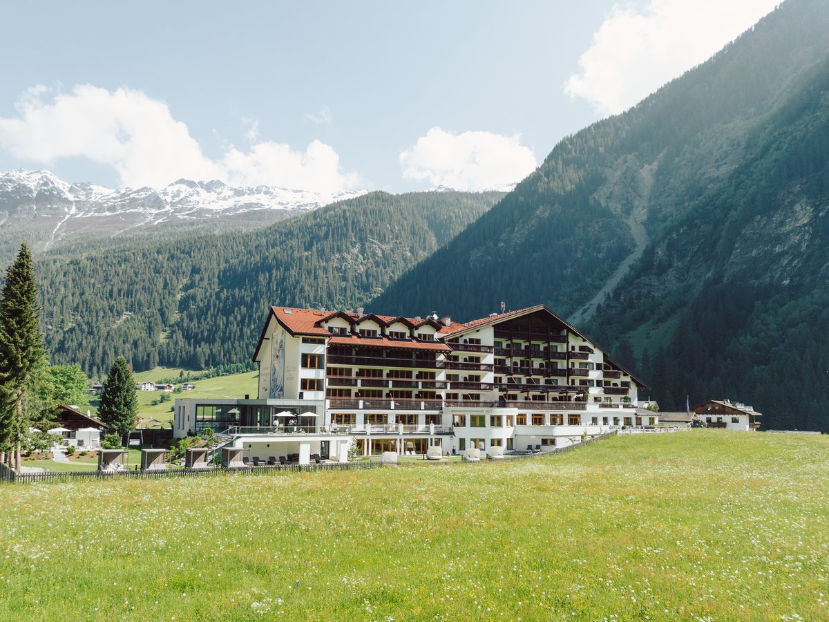 Hotel Weisseespitze, Motorradhotel Tirol / Kaunertal